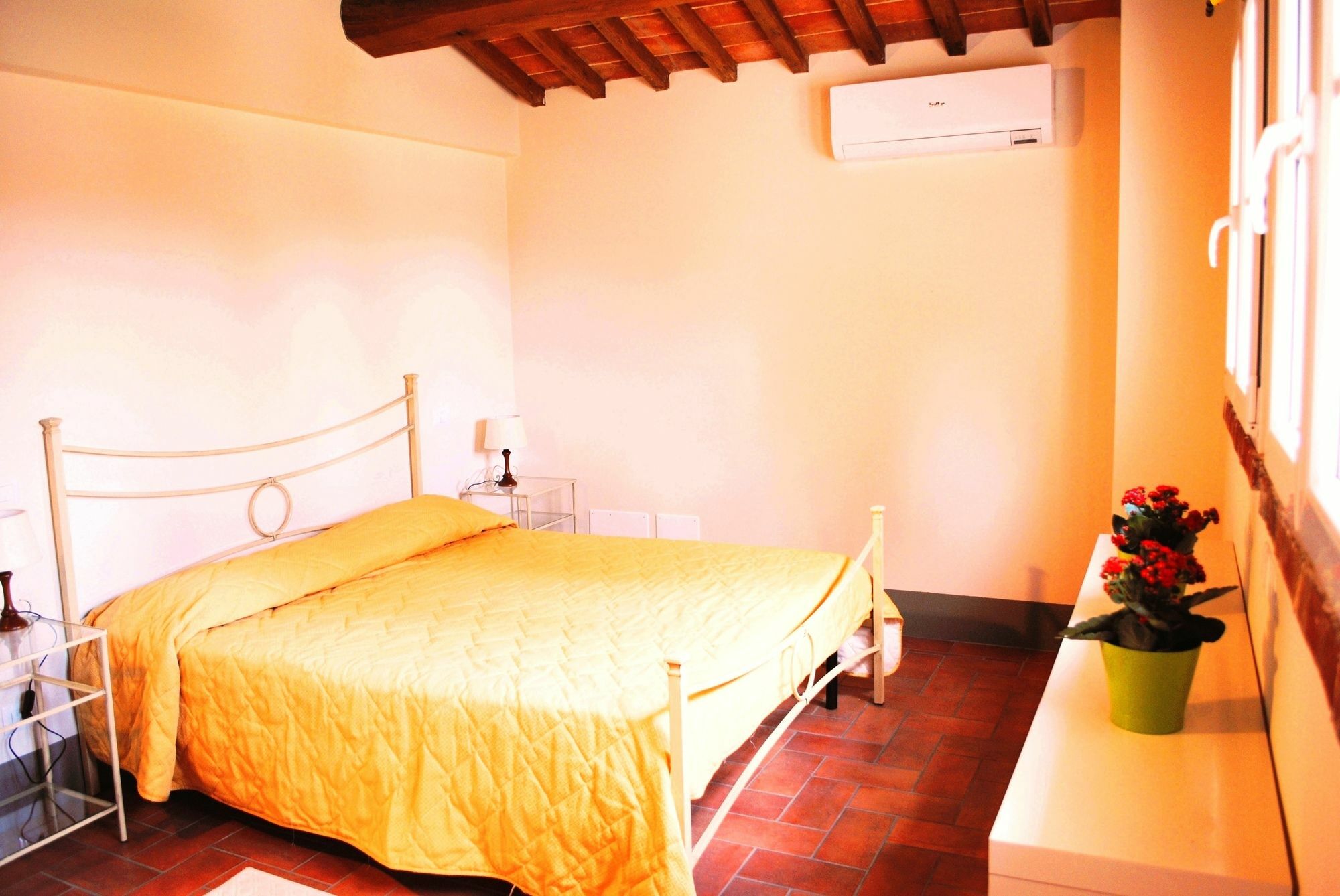 Borgo Le Colline Luxury Agriturismo In Tuscany Gambassi Terme Kültér fotó