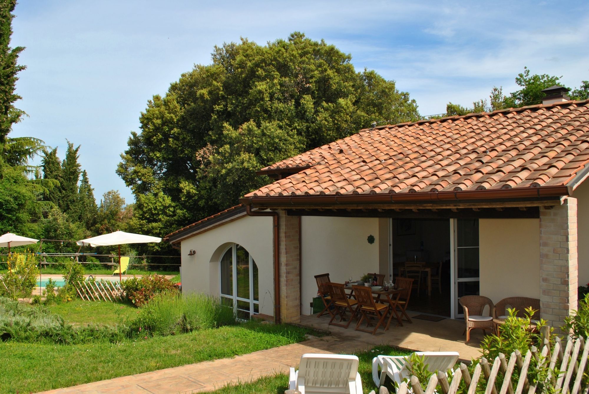 Borgo Le Colline Luxury Agriturismo In Tuscany Gambassi Terme Kültér fotó